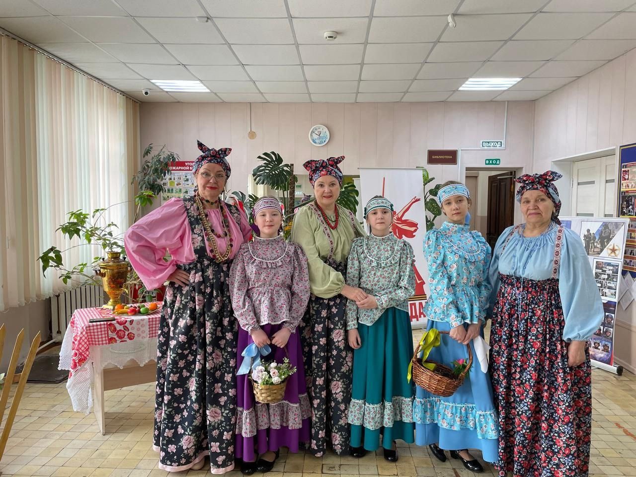 Наши юные артисты поздравили ветеранов и детей войны!.