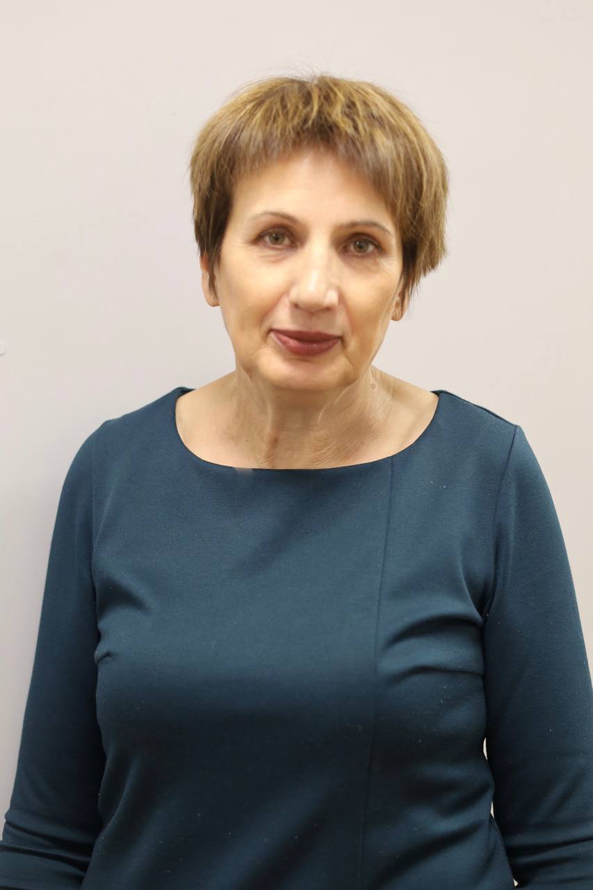 Короткова Надежда Леонтьевна.